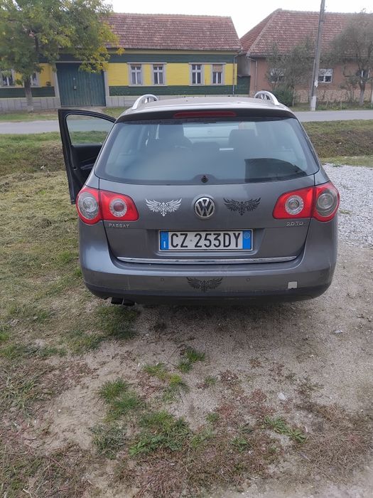 Autoturisme wolsvaghen pasat 2007.