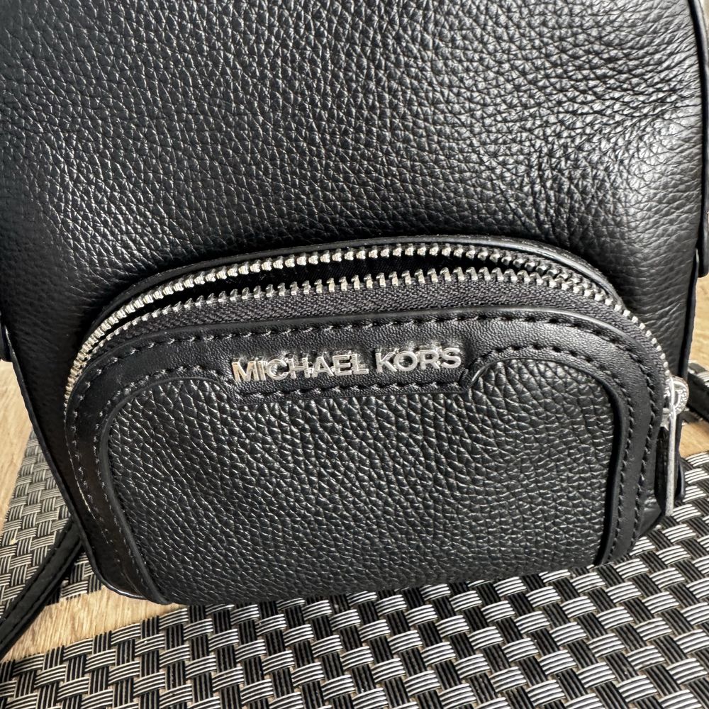 Нова раничка Michael Kors