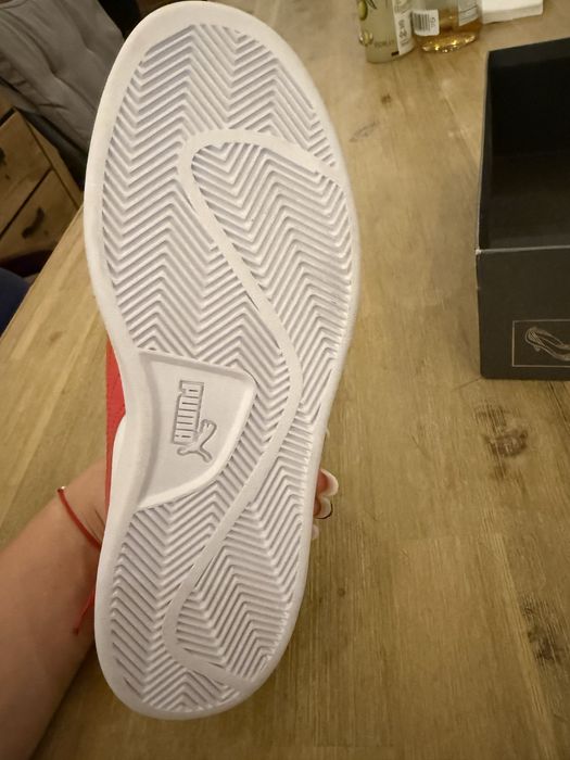 Adidasi puma NOI