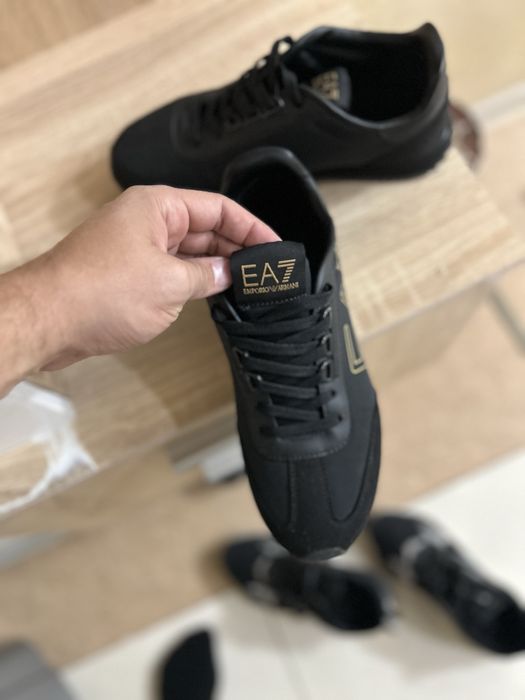 EA7 Маратонки.