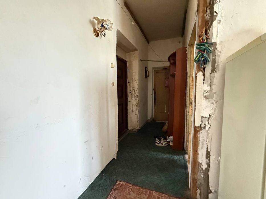 Продажа 2.5.5 метро Минор