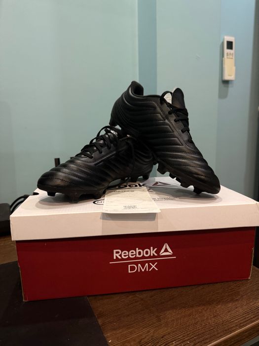 Футболни обувки Adidas 45,5