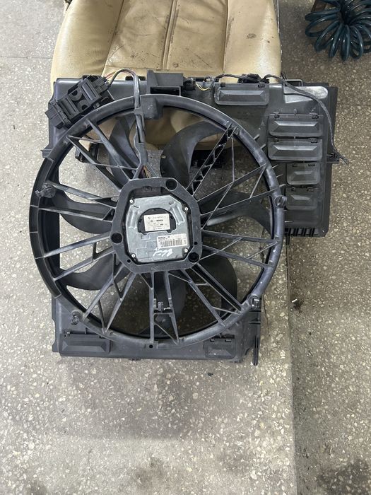 Продам электро вентелятор от Bmw X5. E53  рест.