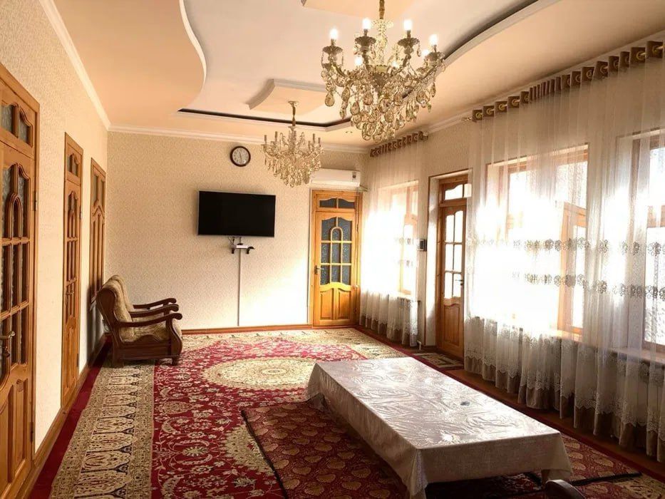 Sotiladi Дом Яккасарай Махаля Конституция 2,7 сотки Фасад 10м