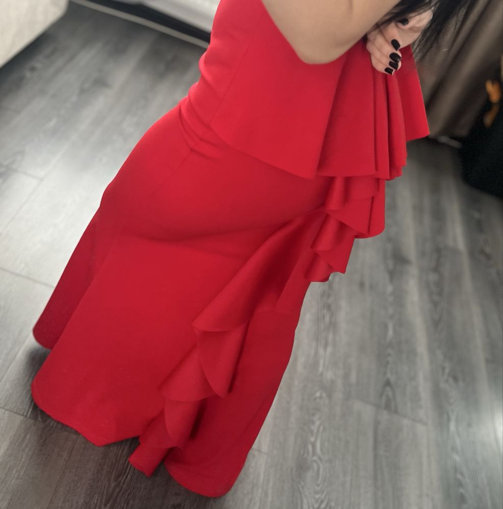 Rochie rosie simpla lunga