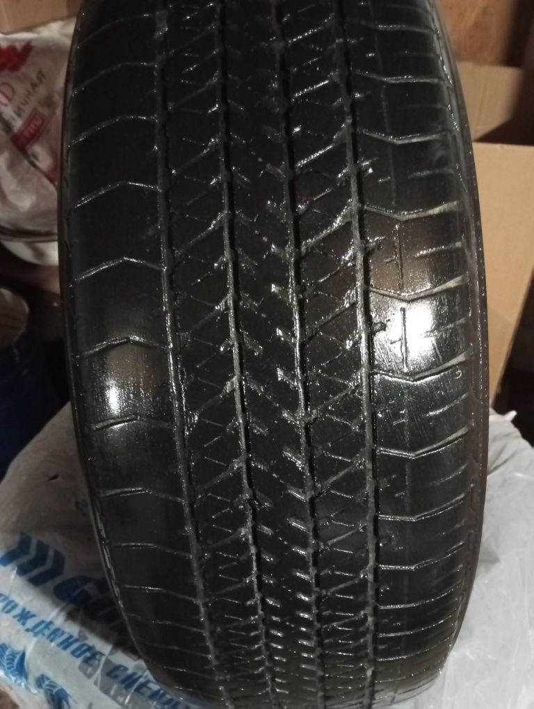 Продам шины фирмы bridgestone 265/65x17 б/у