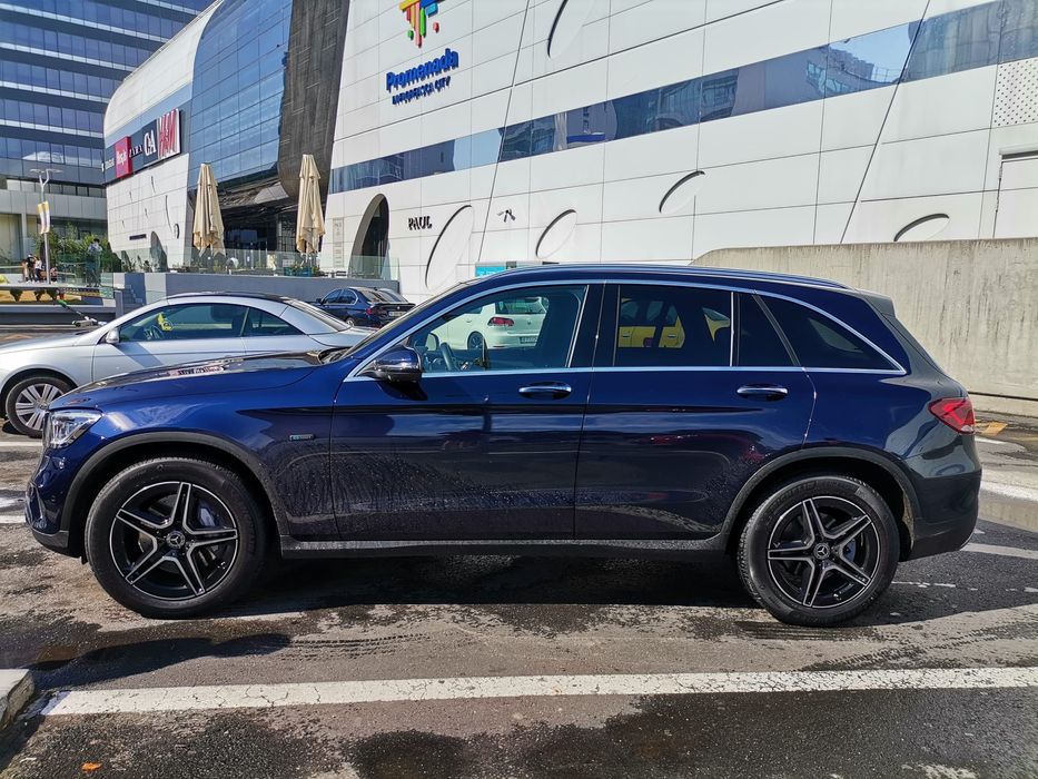 GLC 300e, 4Matic AirMatic, Full, Gar 08/26 Distr Burmaister Plug-in