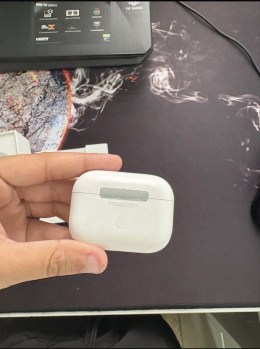 Vand airpods 2 pro 100% originale intr o stare foarte buna