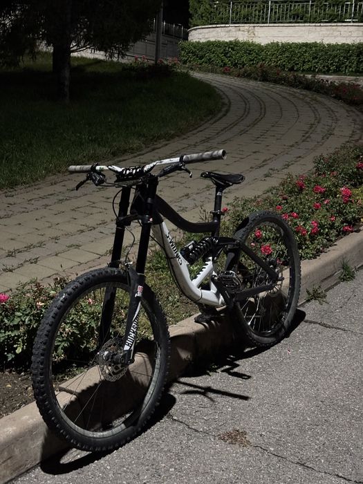 Двухподвес велосипед мтб даунхилл specialized big hit 2