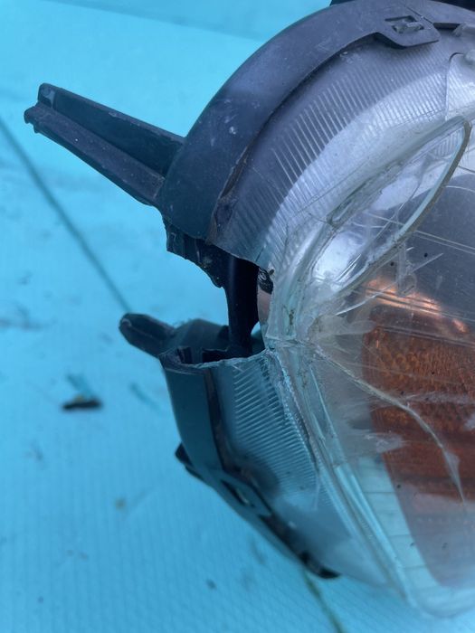 Фар xenon Волво XC60 / Volvo XC60 2010г