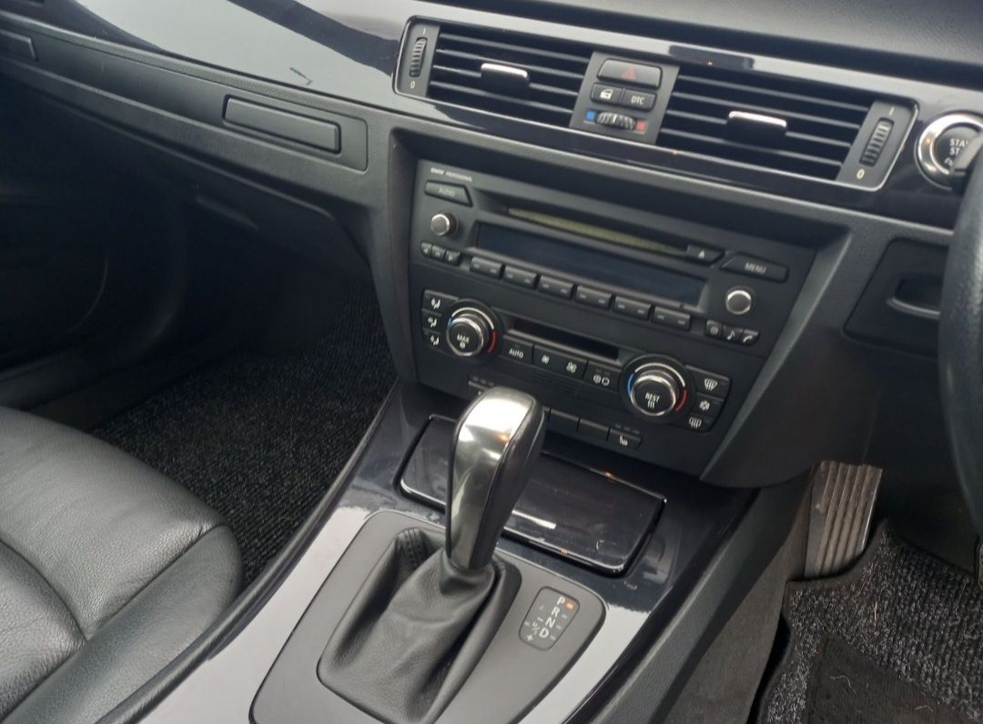 БМВ E93 Черен ел. кожен салон с подгрев и мемори BMW e93 кабрио/cabrio
