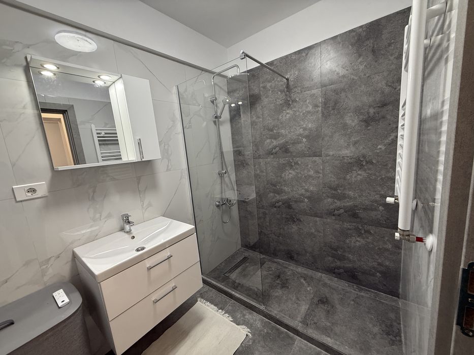 Inchiriez apartamenr COMPLET MOBILAT  safirului bragdiru sect 5