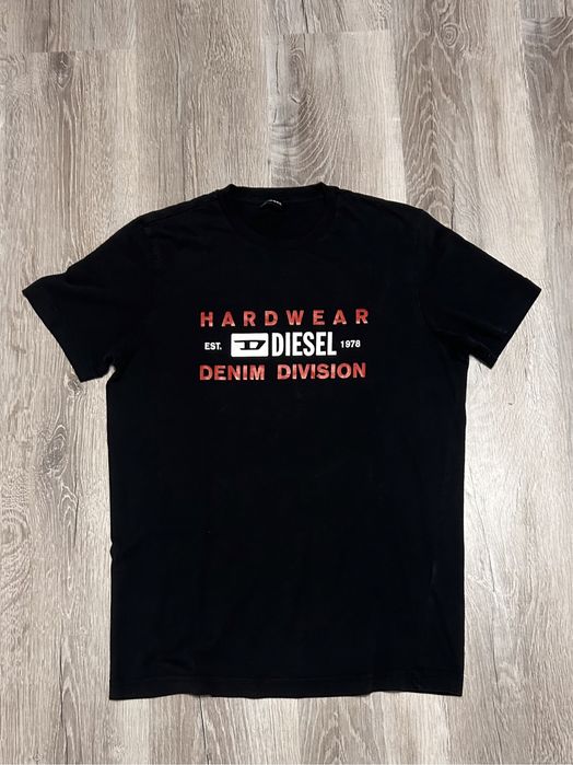 DIESEL тениска размер: М Оригинална!