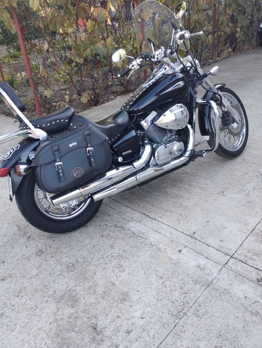 Honda shadow spirit 750