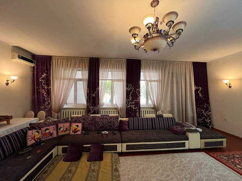 МирзоУлугбек,Алишерабод,Учхоз 7,2соток фасад 28м угловой, дом 206м2 AN