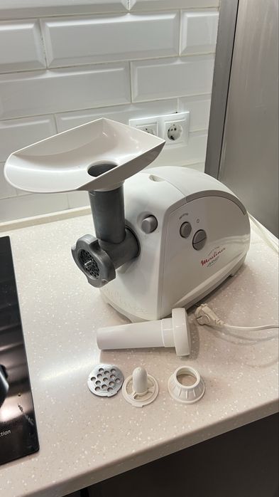 Мясорубка Moulinex