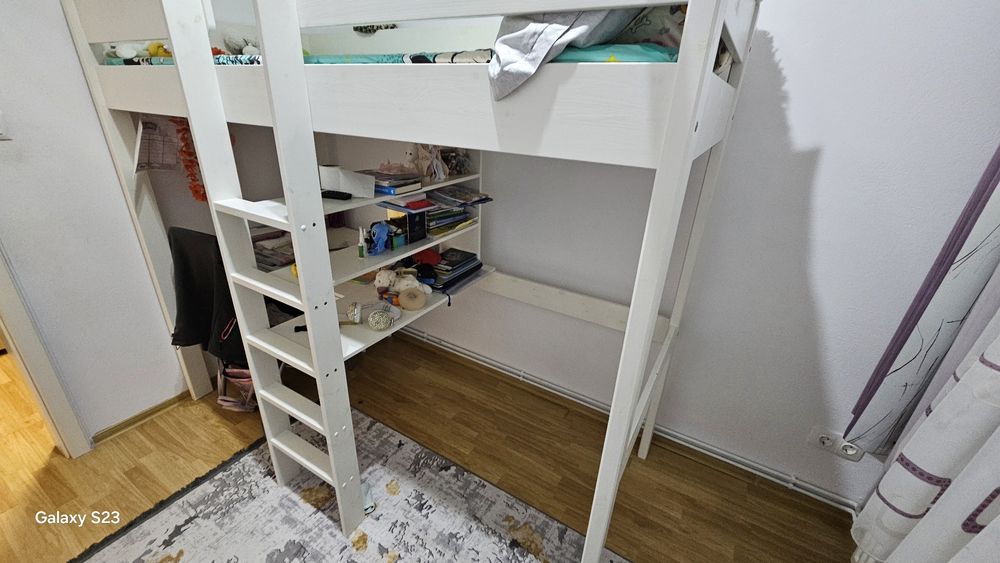 Pat supraetajat cu birou