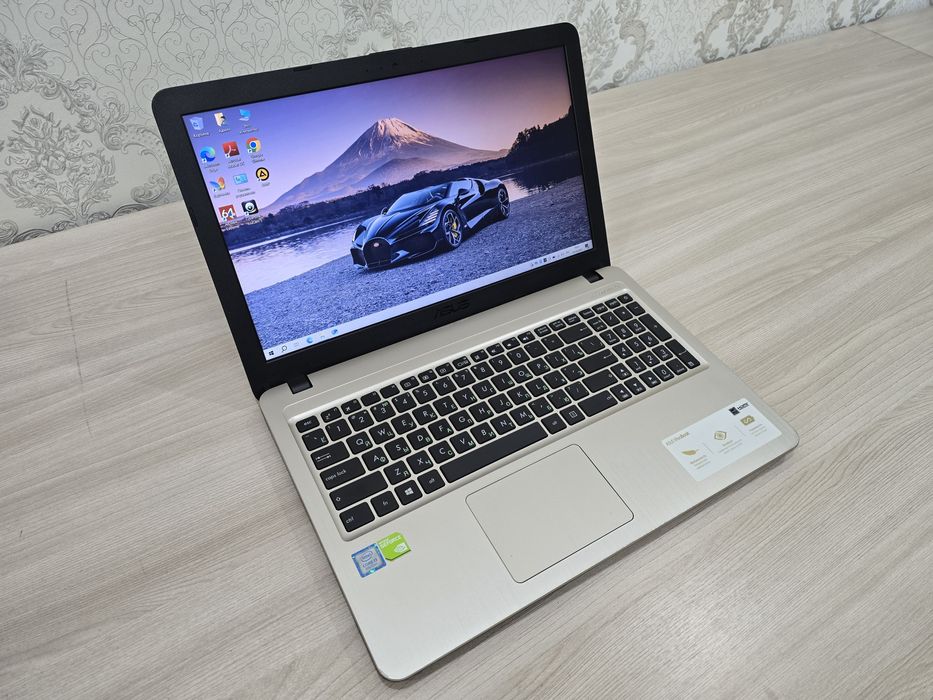 ASUS, Core i3-8Th, SSD 256Gb, Ram 8Gb, NVIDIA MX110 2Gb, Full HD