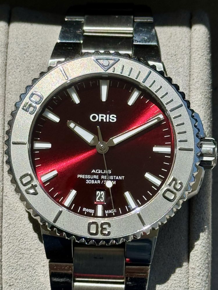 ORIS Aquis date taste