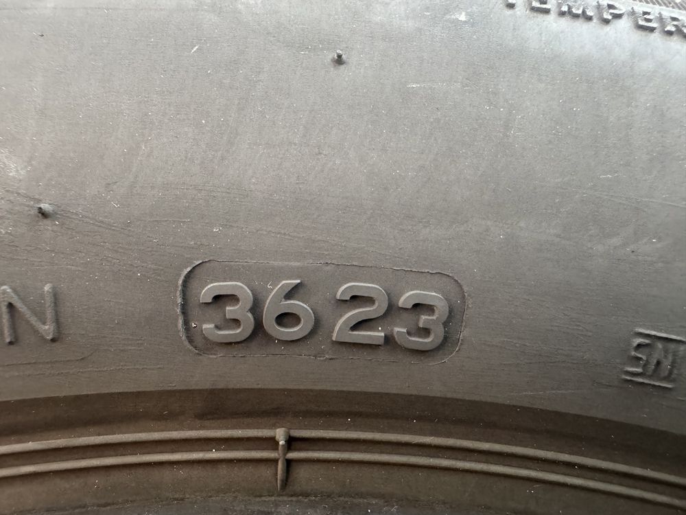 Автомобилни гуми 205 60 16 Bridjestone