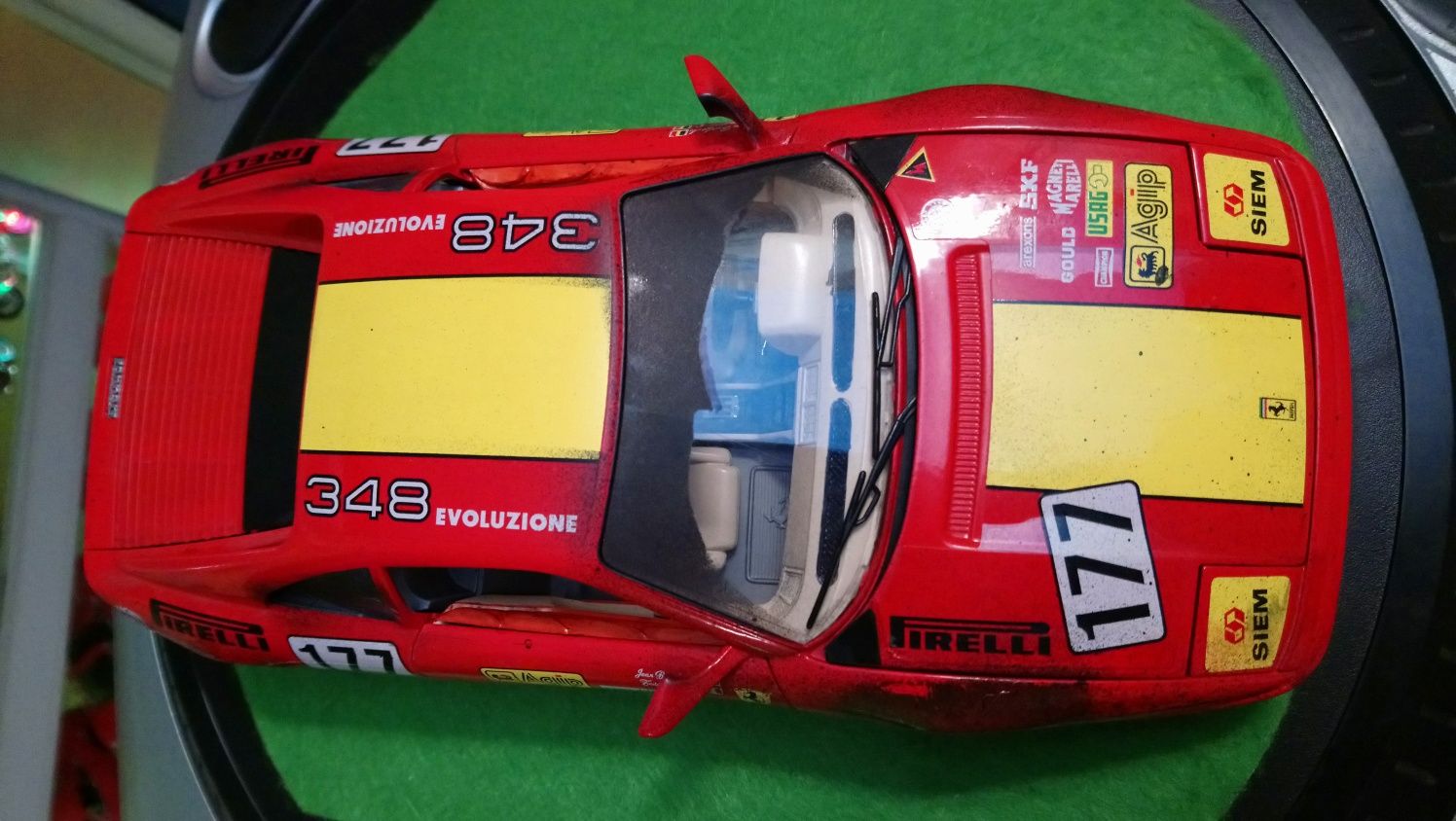 Ferrari 1 :18  348 GT, TB ,TS Bburago ,maisto