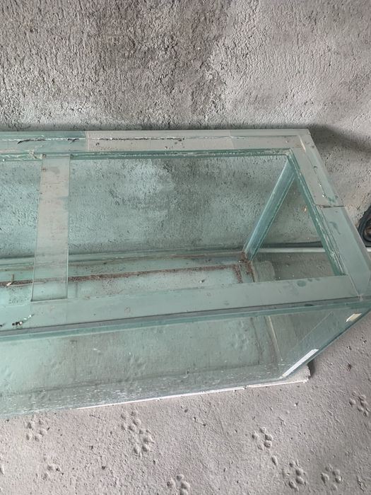 Acvariu pești capacitatea 500L