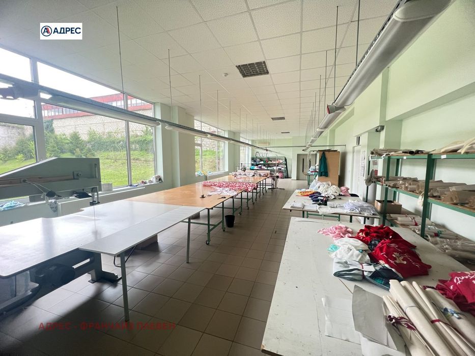 Продава се Склад в Плевен, Кайлъка - 1550 кв.м за 494 €/кв.м - Снимка #8