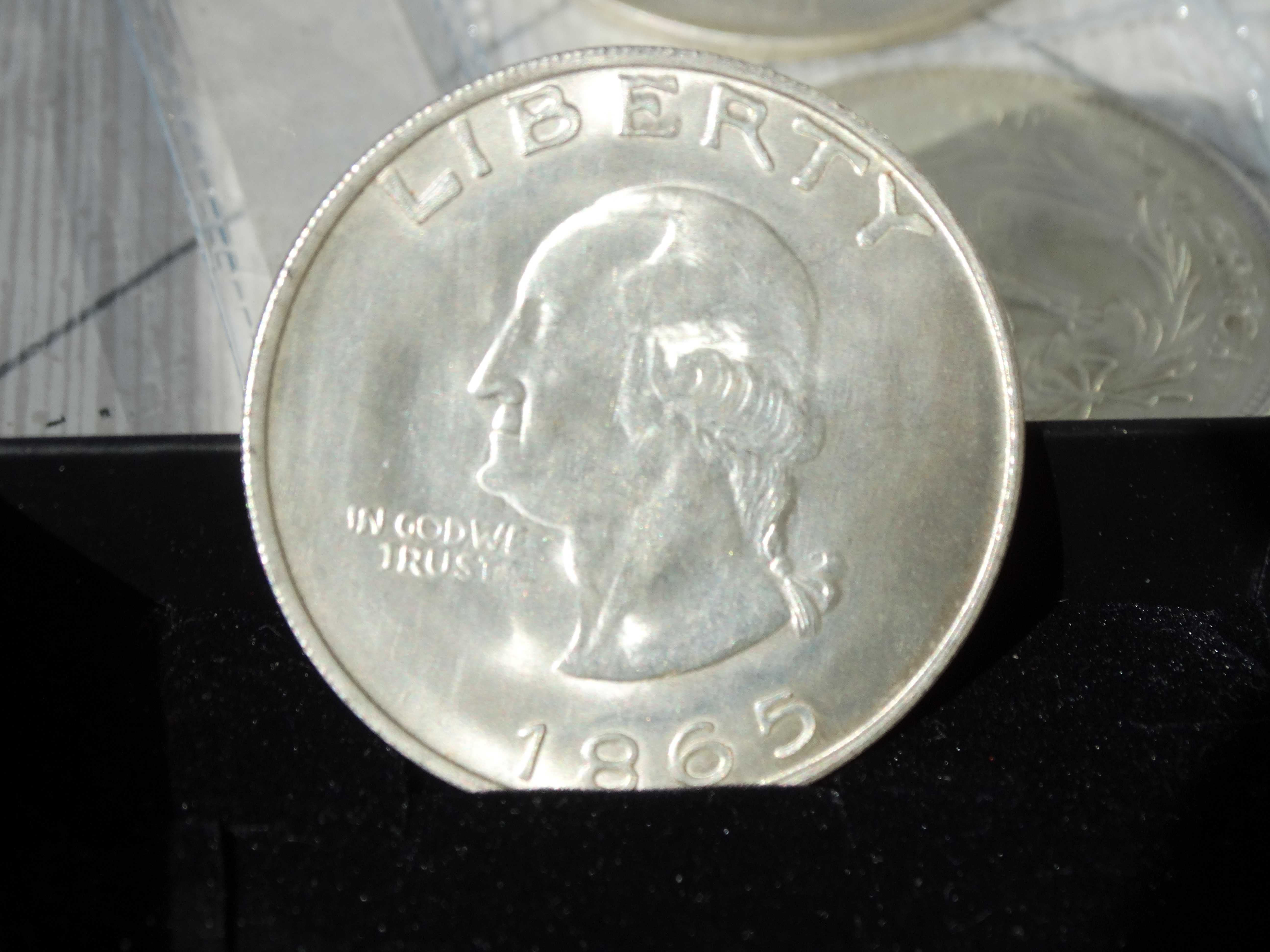 Седем монети от 1 долар, лична колекция