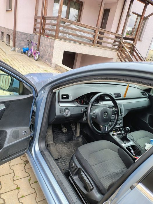 Vând Volkswagen passat 2013