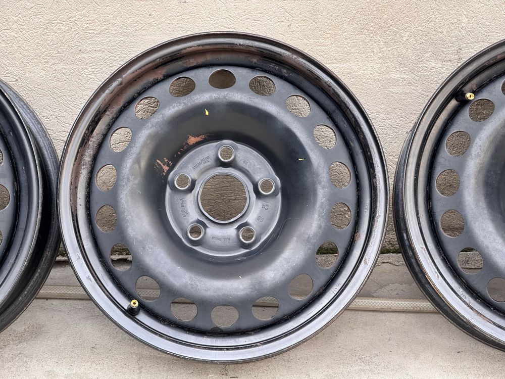4бр железни VW Audi Skoda Seat 15цола