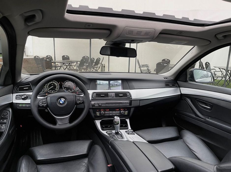 BMW Seria 5 BMW 520d F10 2011, Dotari Maxime, Intretinuta Impecabil!