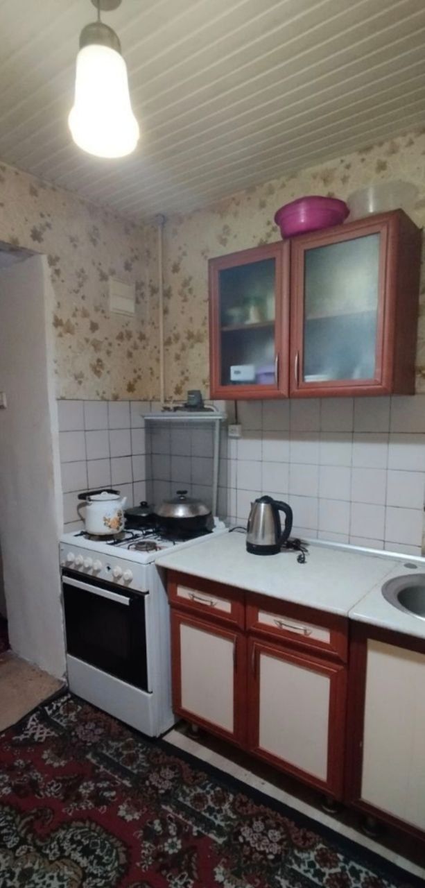 Продажа 1/1/4 2*3балкон метро БИЙ, лафарга