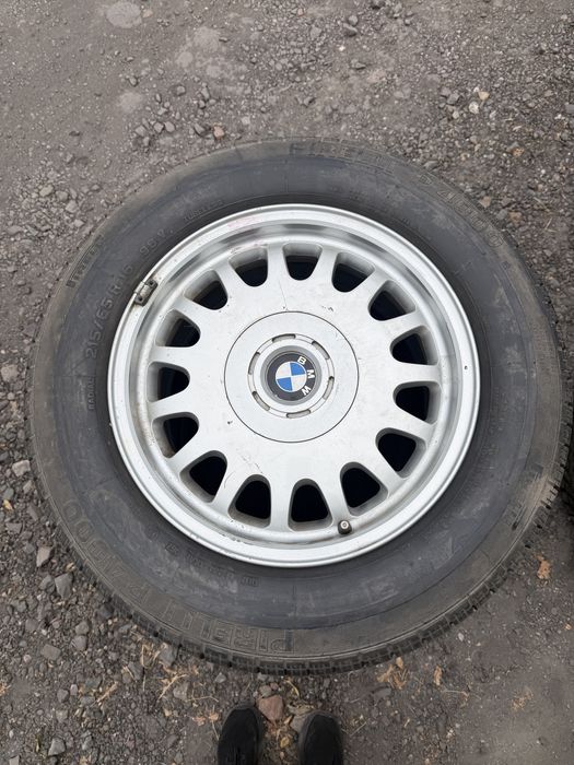 Запасное колесо р16 на bmw 7 E38
