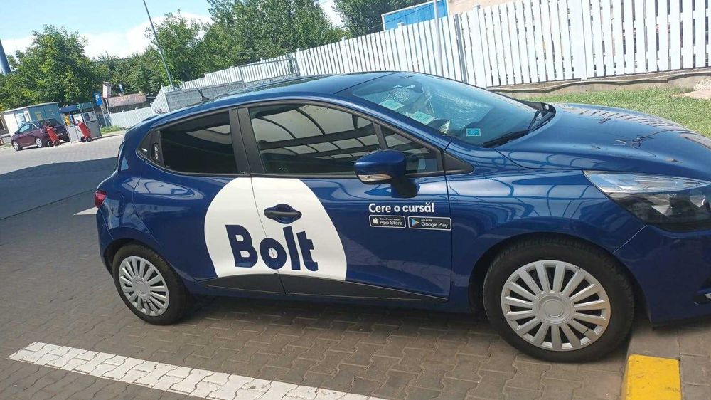 inchiriez masina BOLT/UBER