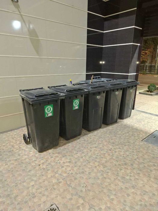 Урна для мусора на колесах доставка