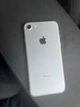 Vand iphone 7 gri functional