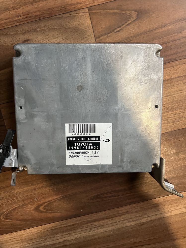 Компютър за Лексус RX400h