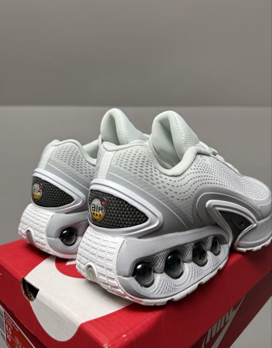 Nike Air Max DN Light Grey