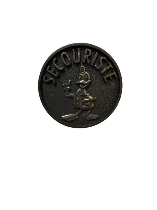 Pin insignă Disney, Donald Duck Secouriste – Limited Edition 0794/1000