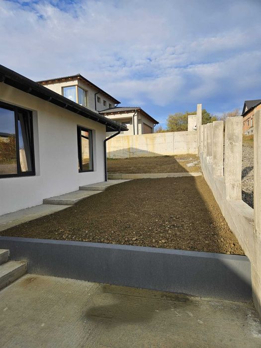 Casa de vanzare livada Meses