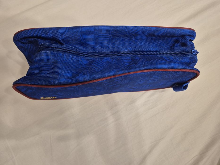 Vand geanta pentru incaltaminte cu FC Barcelona, noua