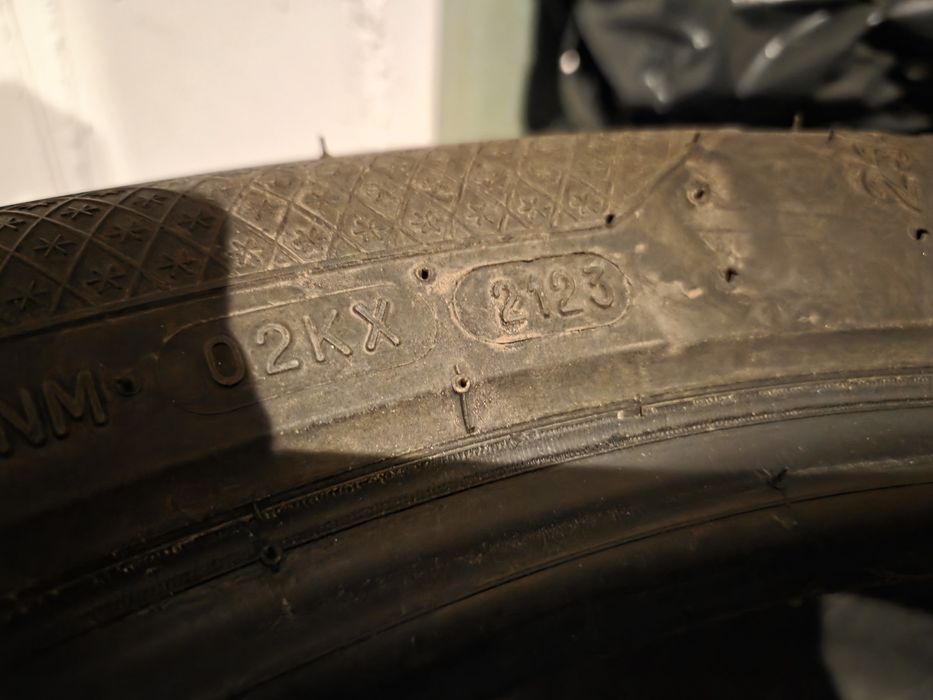 Anvelope iarnă 235/50/R19