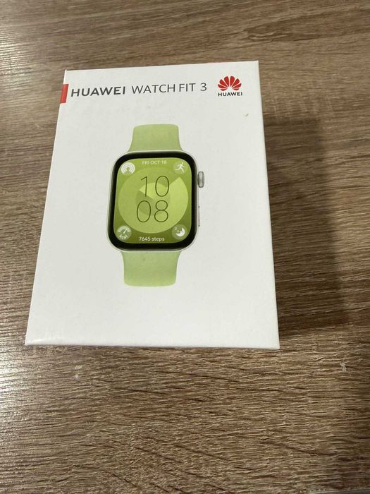 смарт часовник Huawei watch fit 3