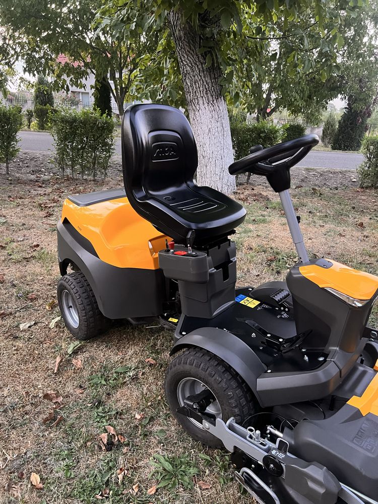 Tractoras gazon, 4x4 Stiga