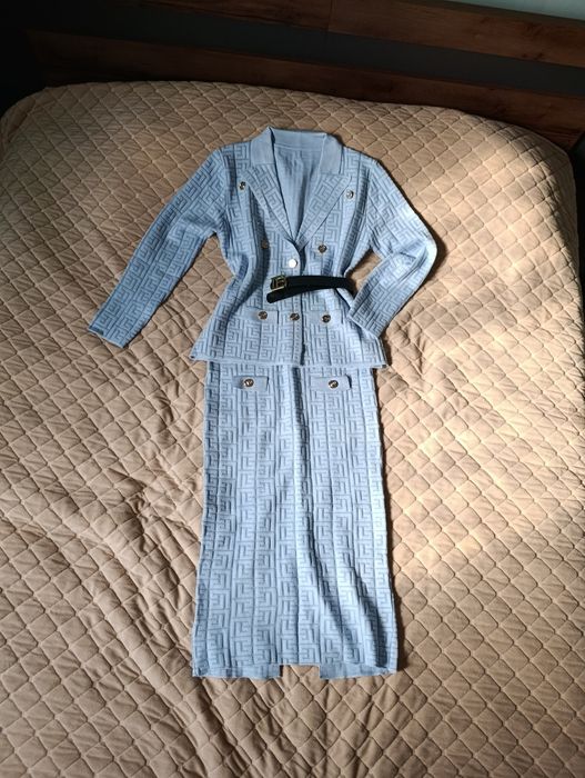 Новая одежда с этикетками от