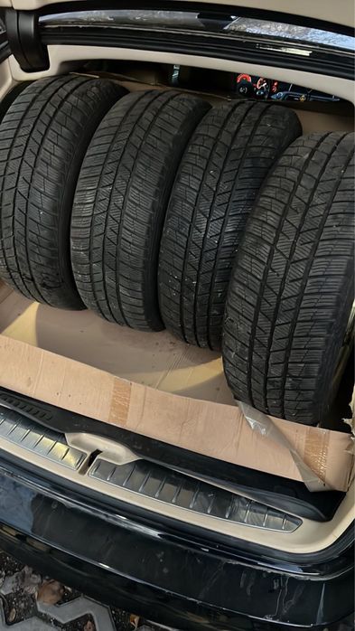 Гуми с размер 215 55 17