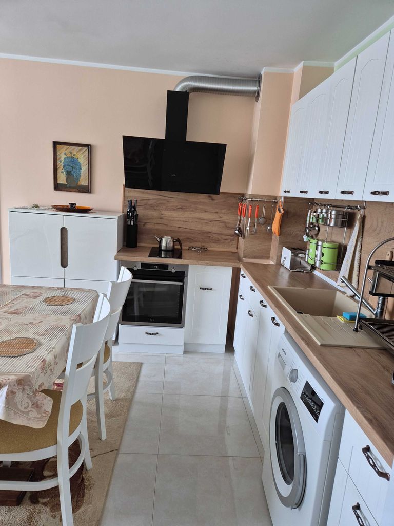 Продава се Двустаен апартамент в София, Люлин - център - 67 кв.м за 2836 €/кв.м - Снимка #7