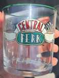 Оригинална чаша Friends Central
Perk 380 мл