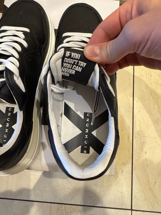 Мъжки обувки John Richmond