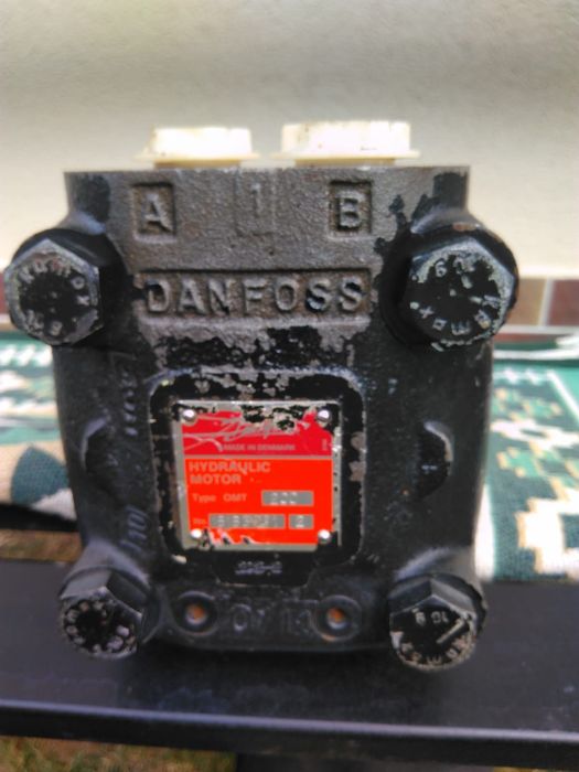 Vand piese utilaje agricole